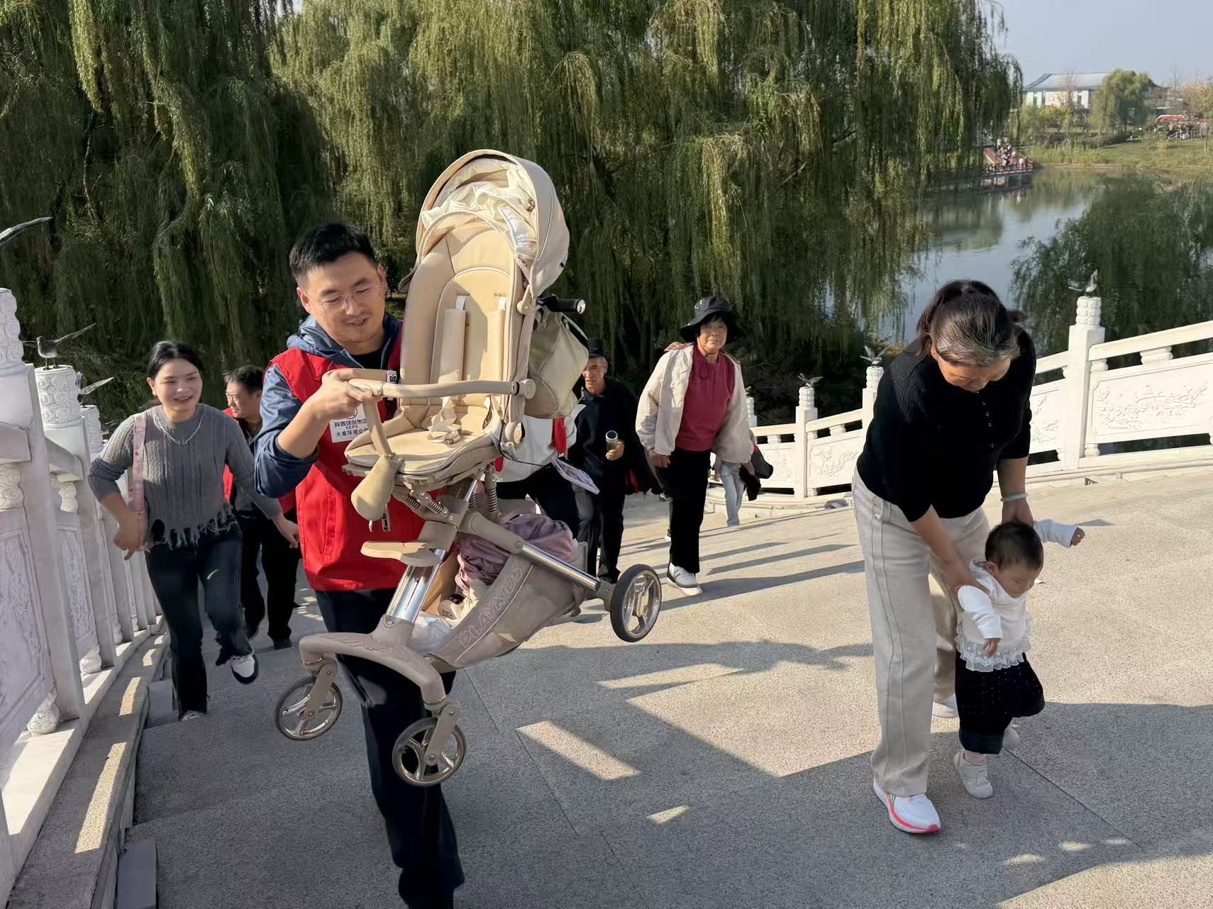 大秦环境公司2.jpg